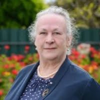 Elspeth McInnes V2_Square